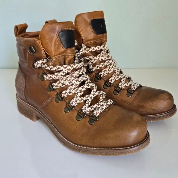 Taos Alpine Leather Boot Women's 7-7.5 Camel Lace Up Granola Girl Hiking Casual - Picture 1 of 14